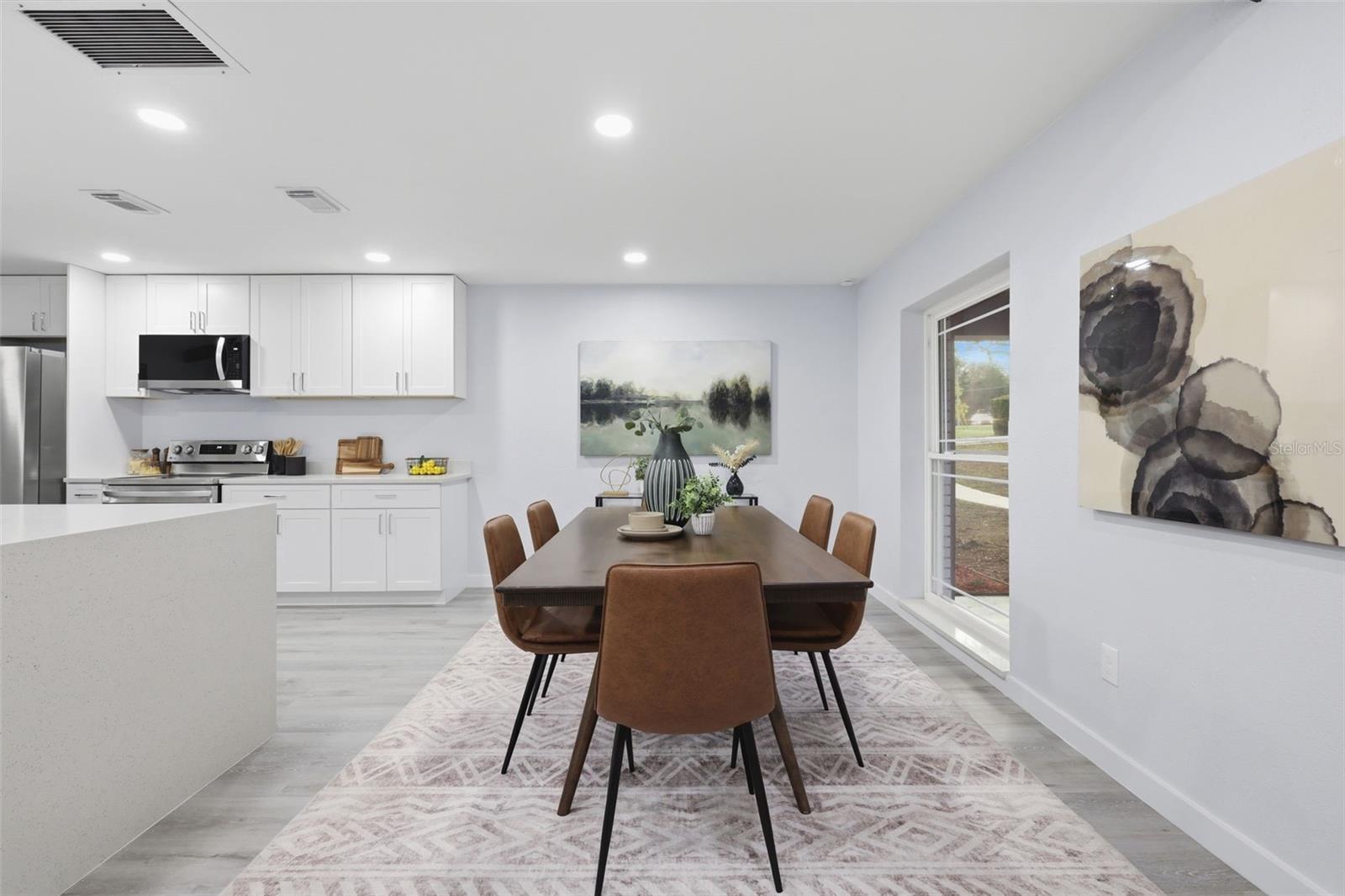 300 E SWEETWATER CREEK DR — photo 10