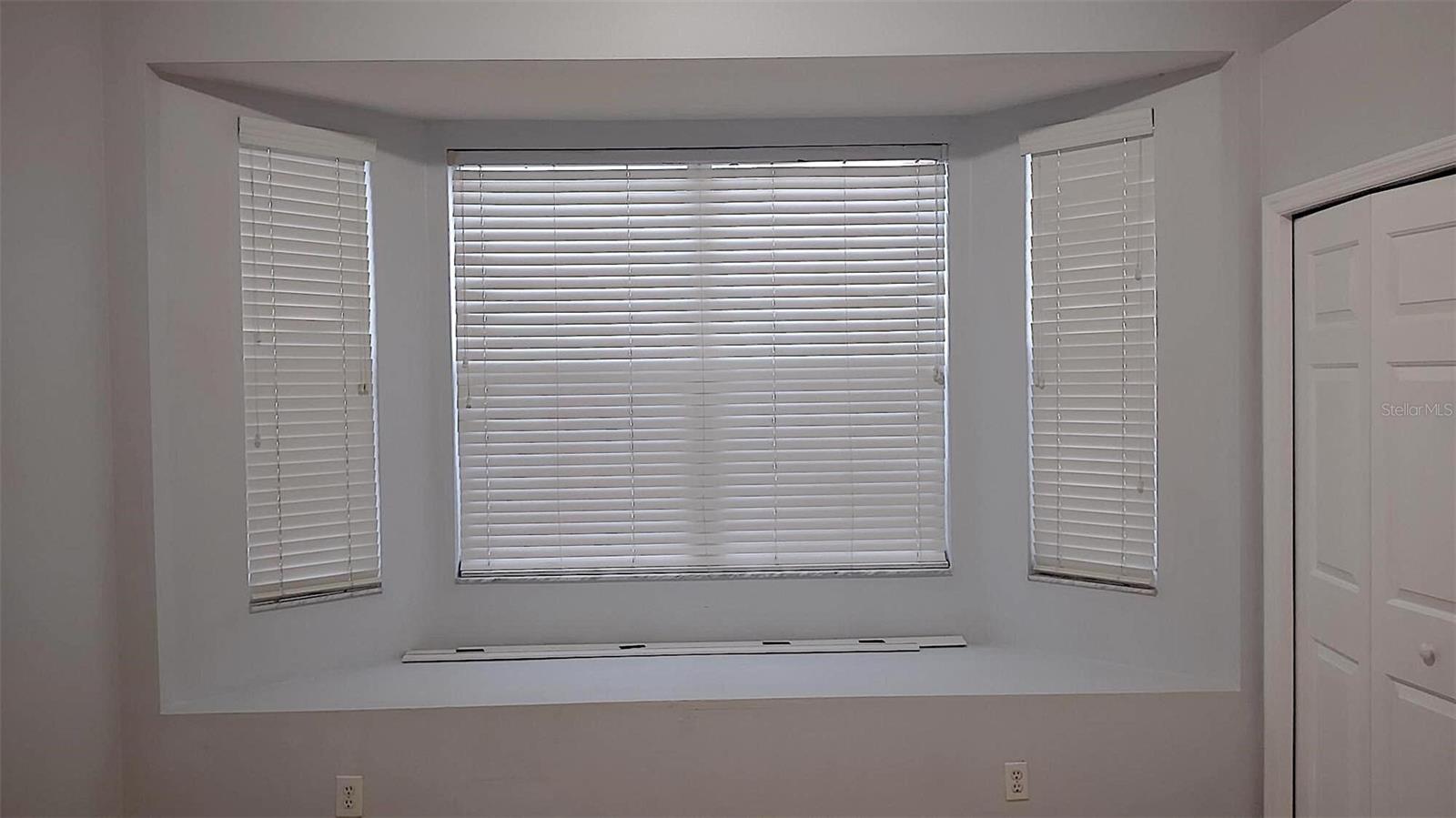 18309 EASTWYCK DR — photo 11