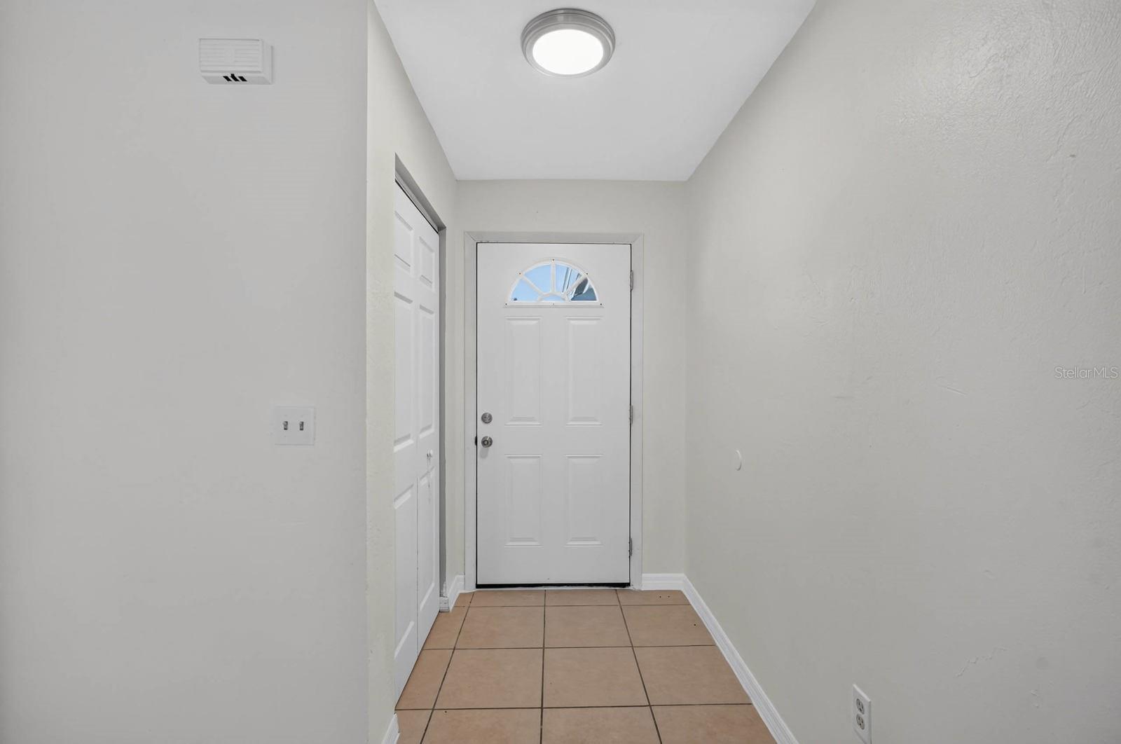 7 BROWNSTONE LN — photo 5