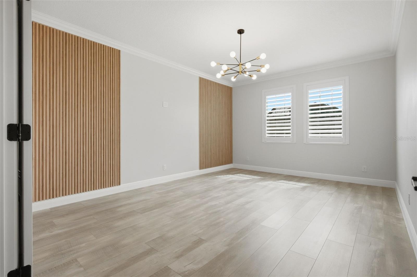 3285 STRATTON CIR — photo 3