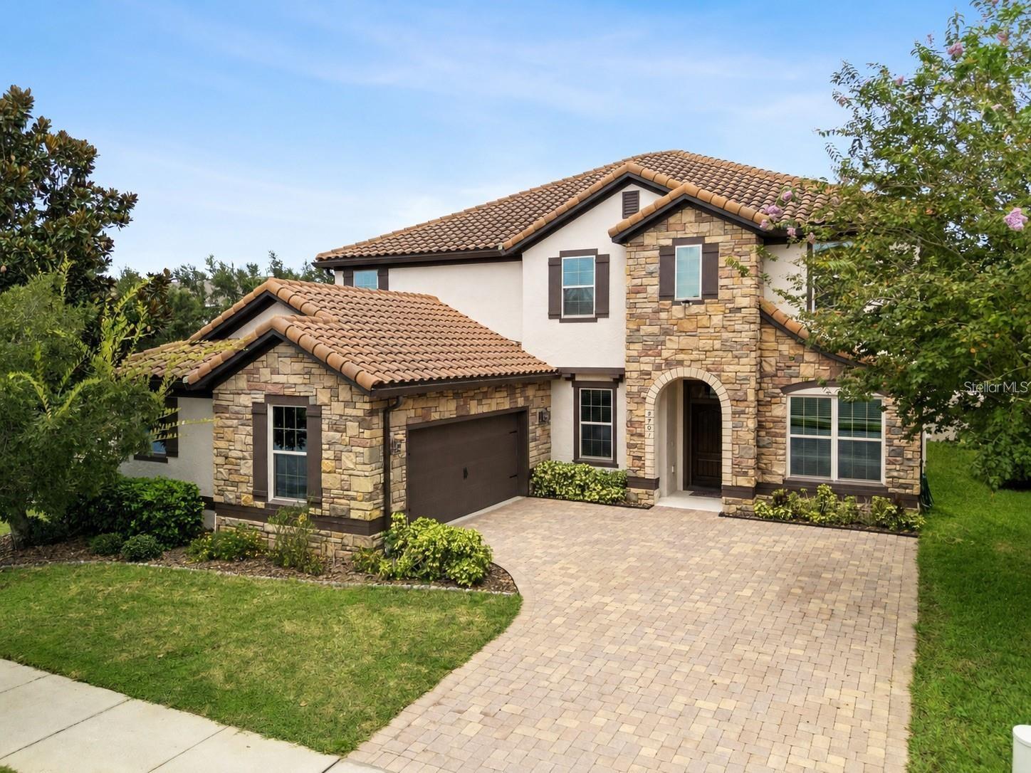 8701 IRON MOUNTAIN TRL — photo 3