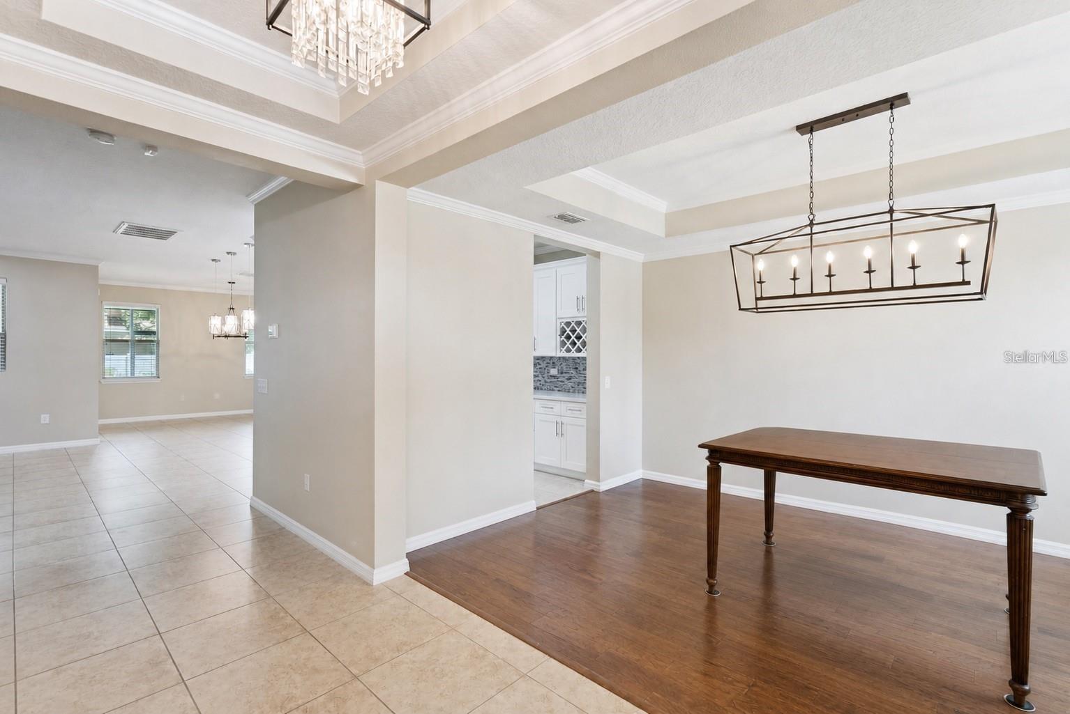 8701 IRON MOUNTAIN TRL — photo 7