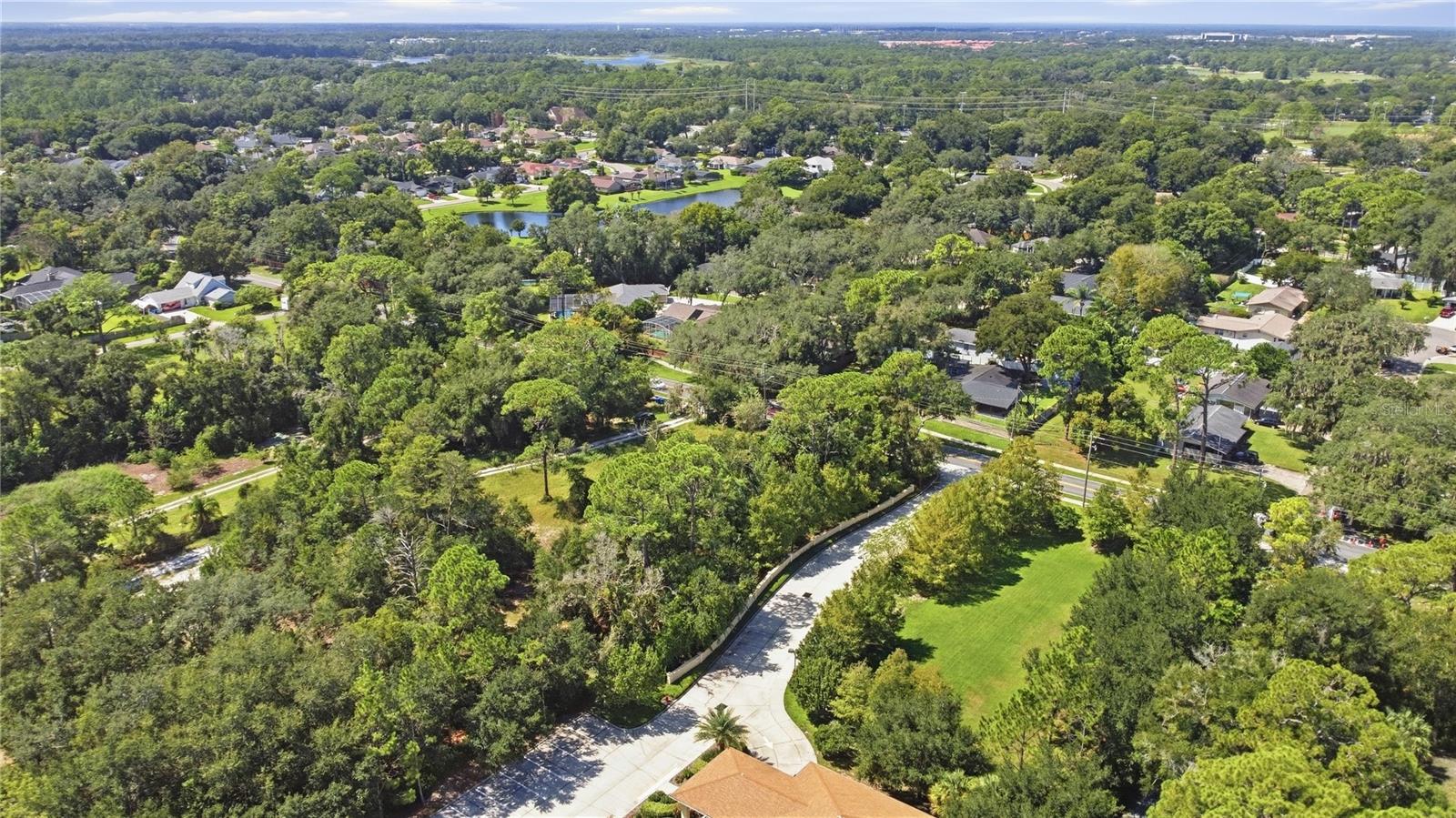 N COUNTRY CLUB RD — photo 8
