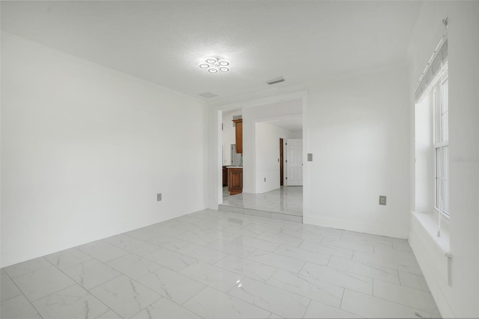 9106 GALLEON CT — photo 5