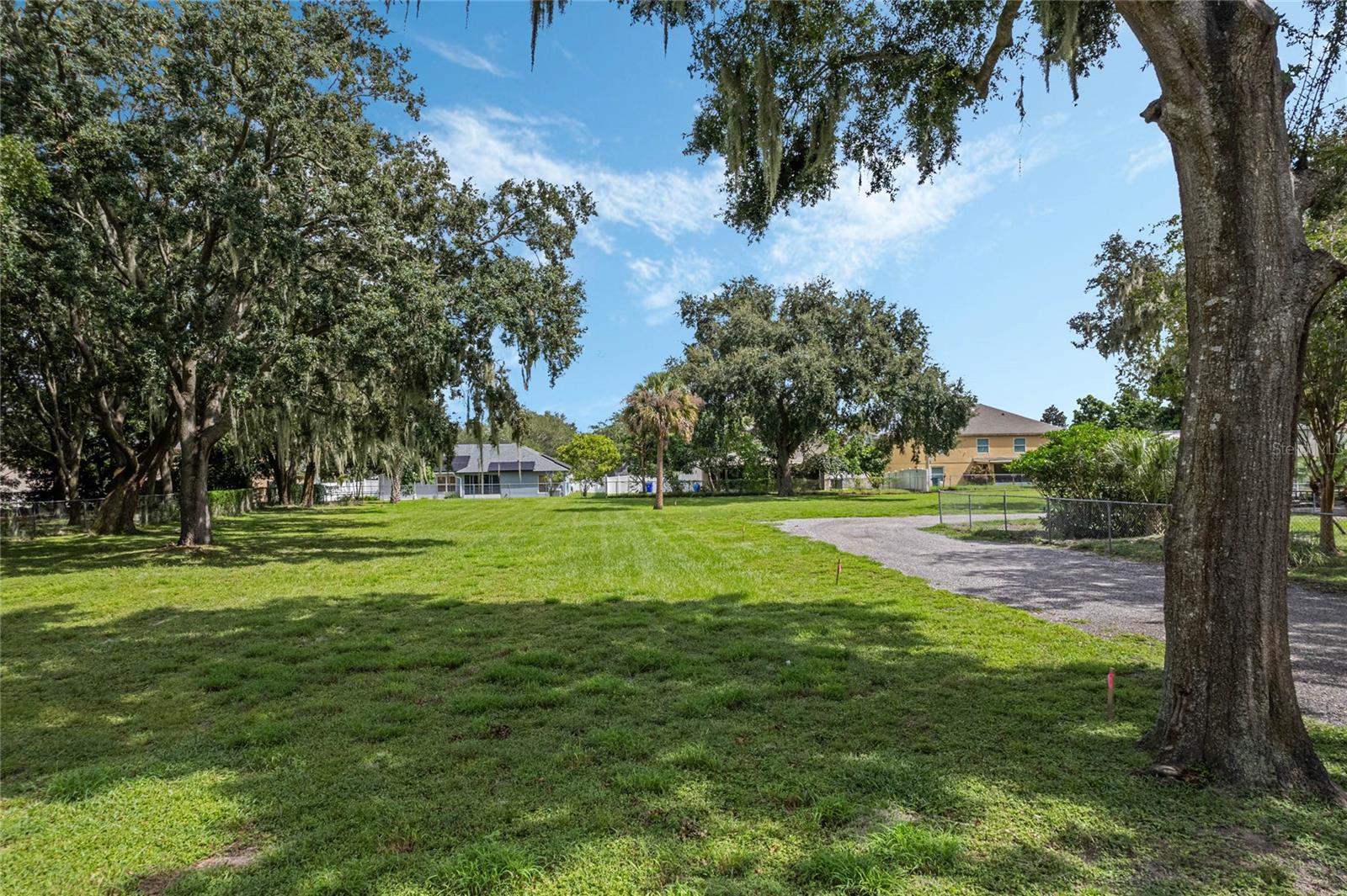 1669 MARKEL DR — photo 6