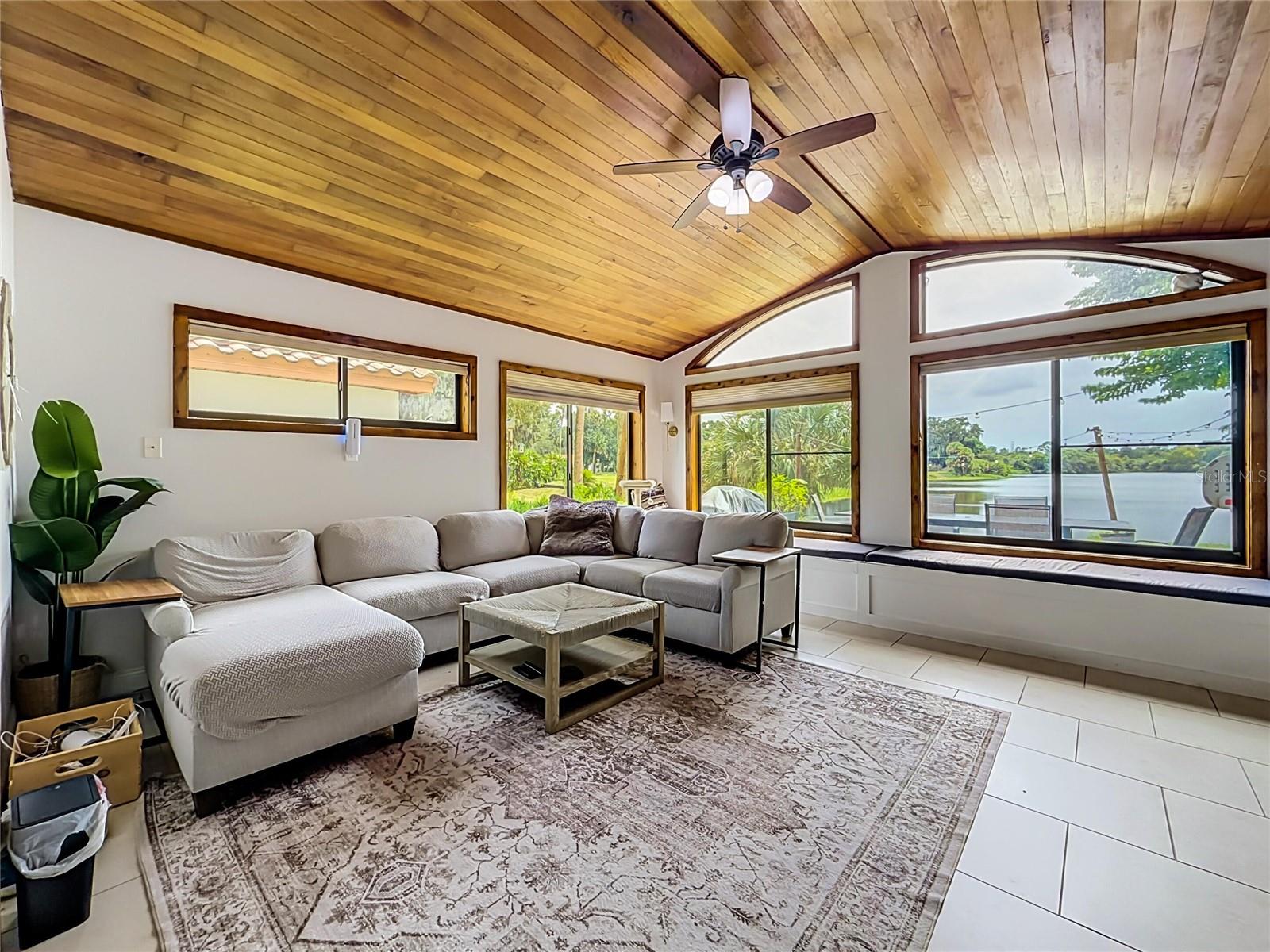 615 ANHINGA RD — photo 2
