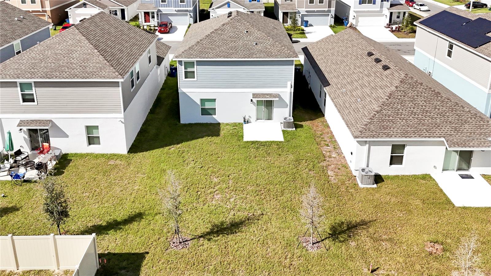 1713 WHITE WATER CT — photo 4