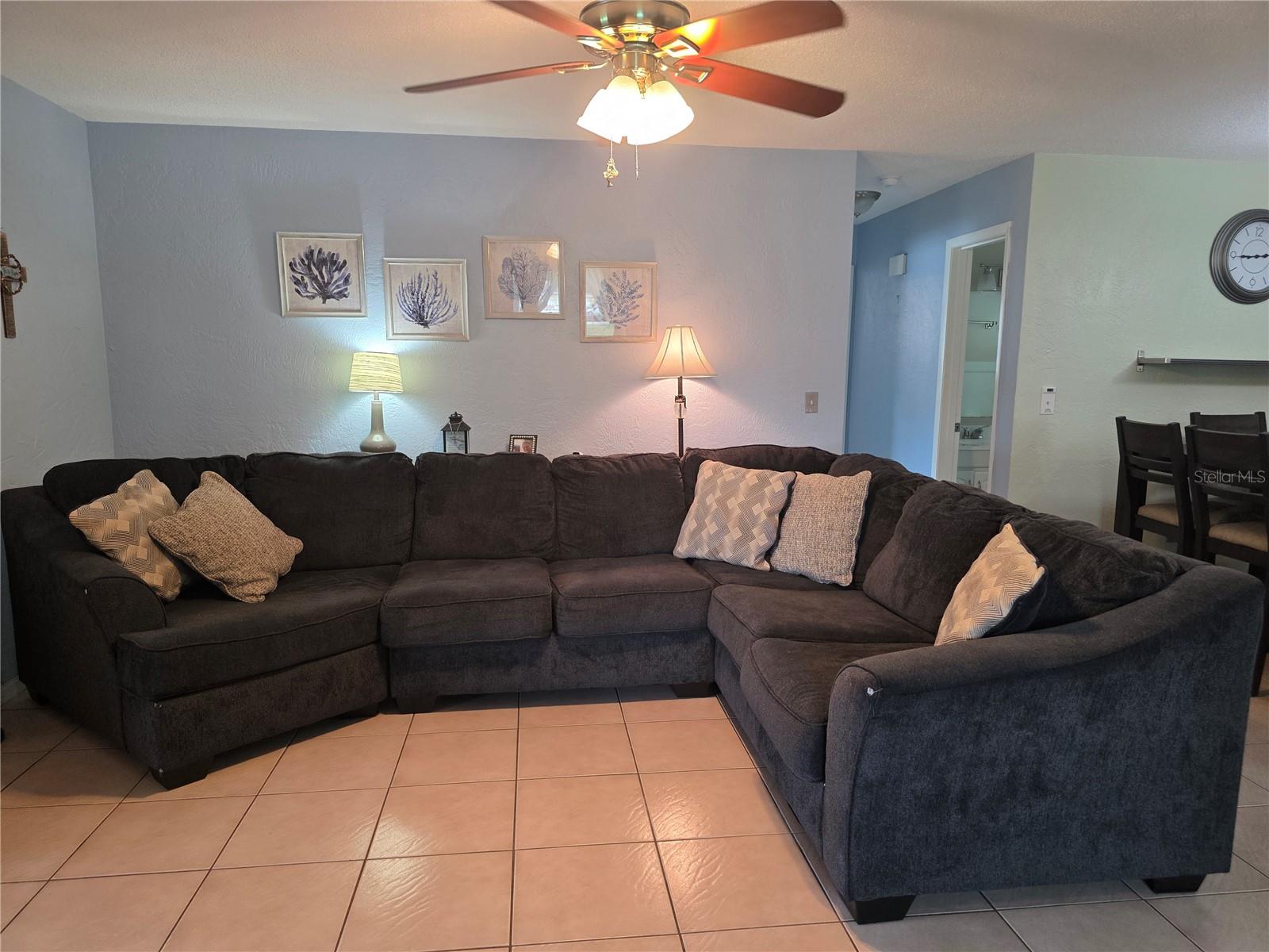 1535 URBANA AVENUE — photo 11