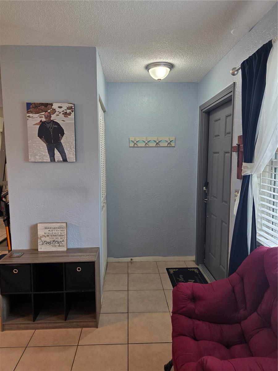 1535 URBANA AVENUE — photo 8