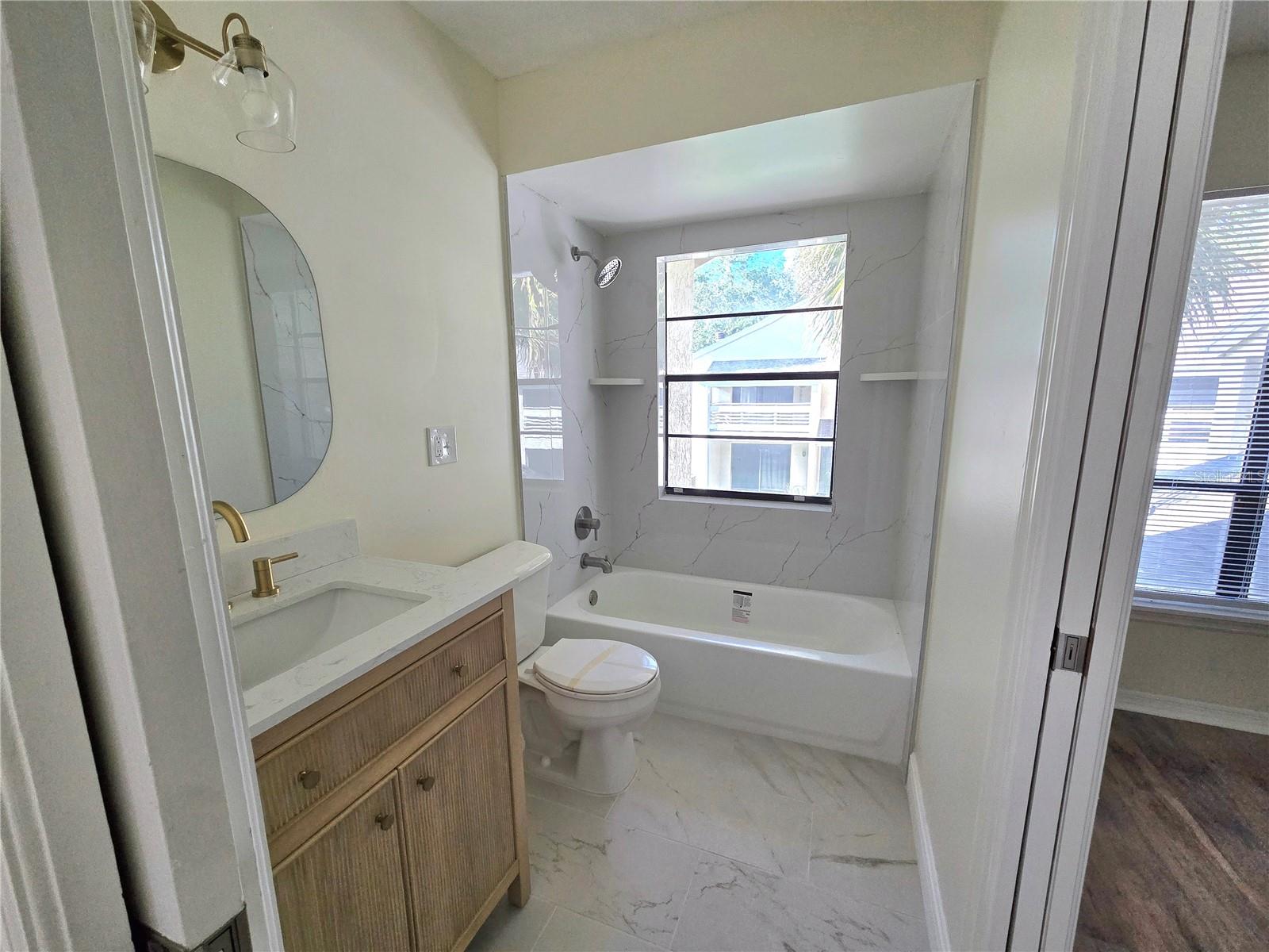 410 S NETHERWOOD CRES #410 — photo 10