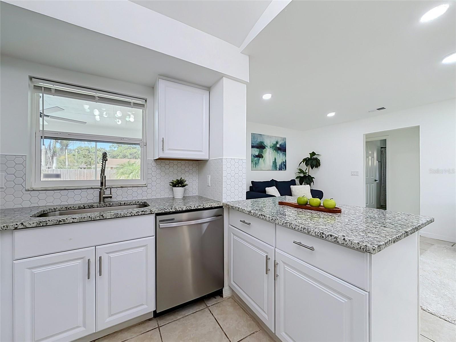 3354 TCU BLVD — photo 12