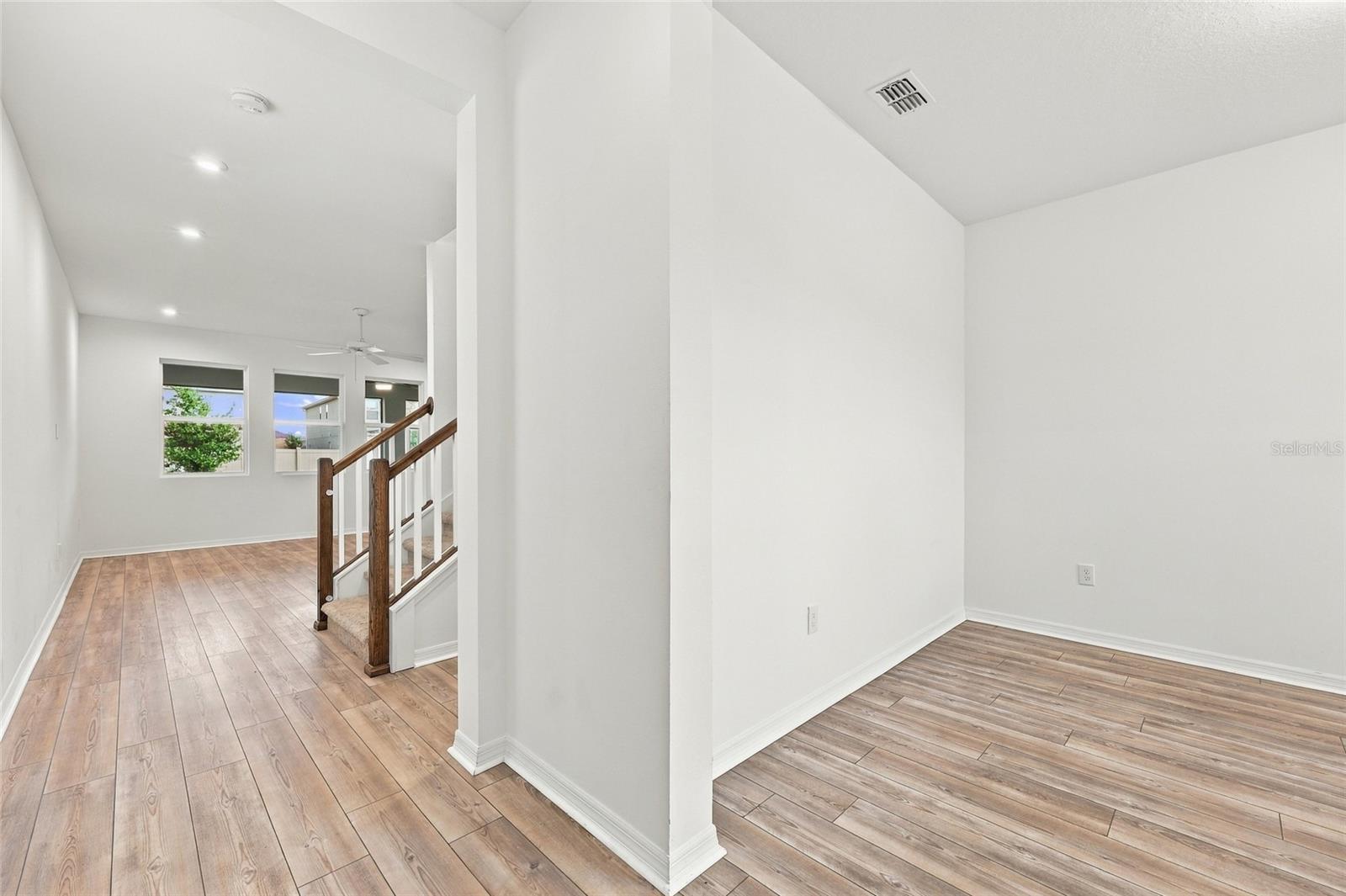 2960 ANGELONIA THORN WAY — photo 7