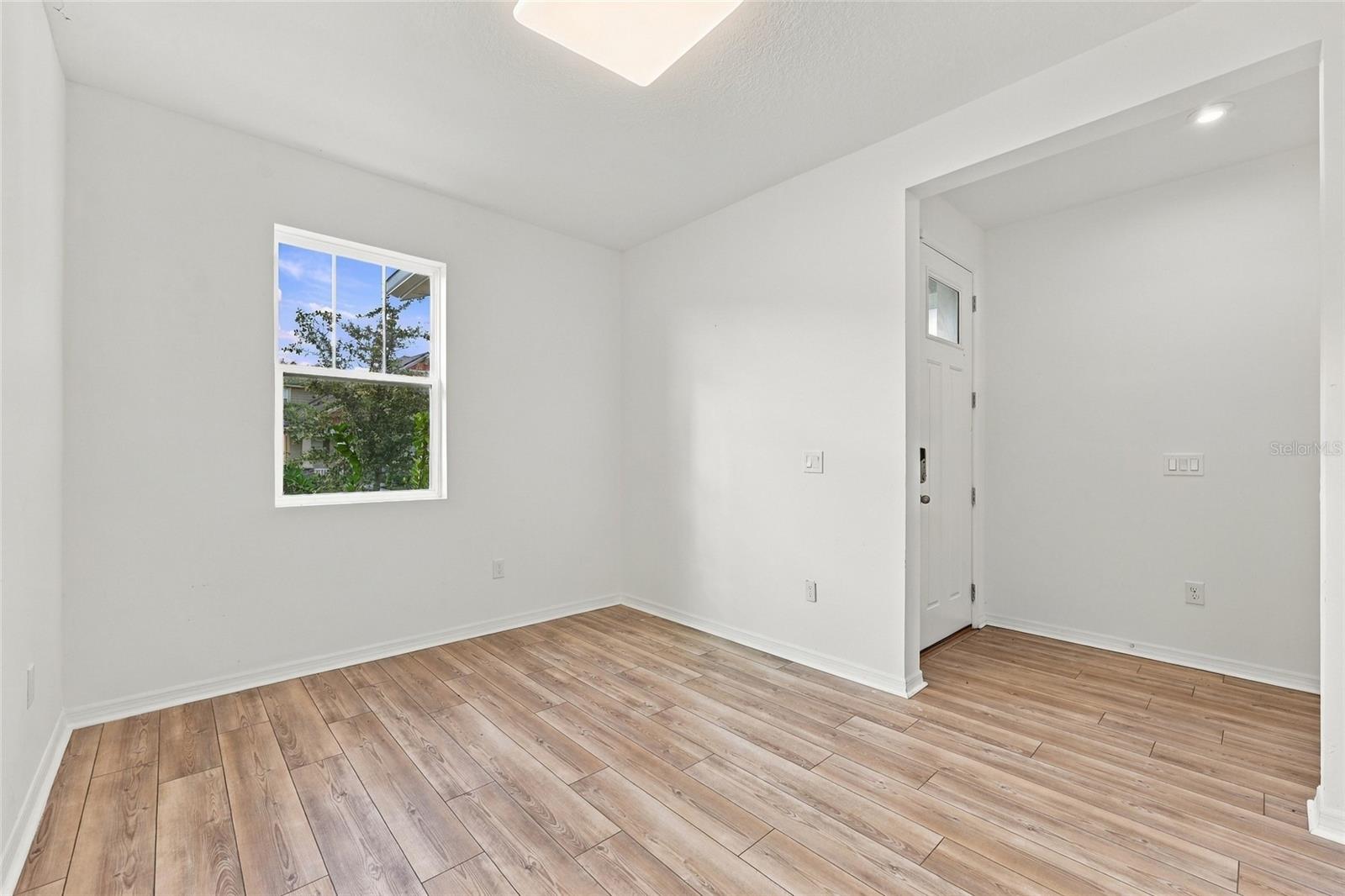 2960 ANGELONIA THORN WAY — photo 8