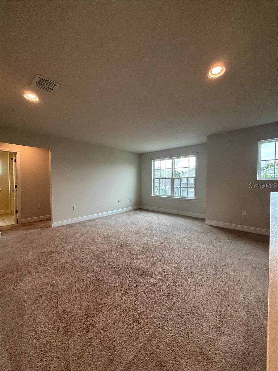 4420 SILVER CREEK ST — photo 11