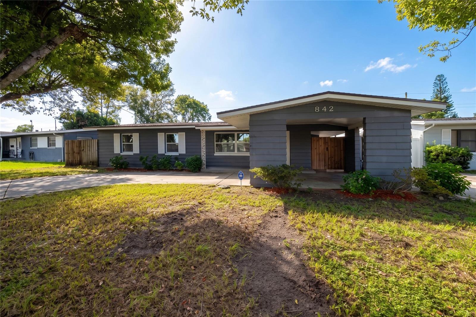 842 JORDAN AVE