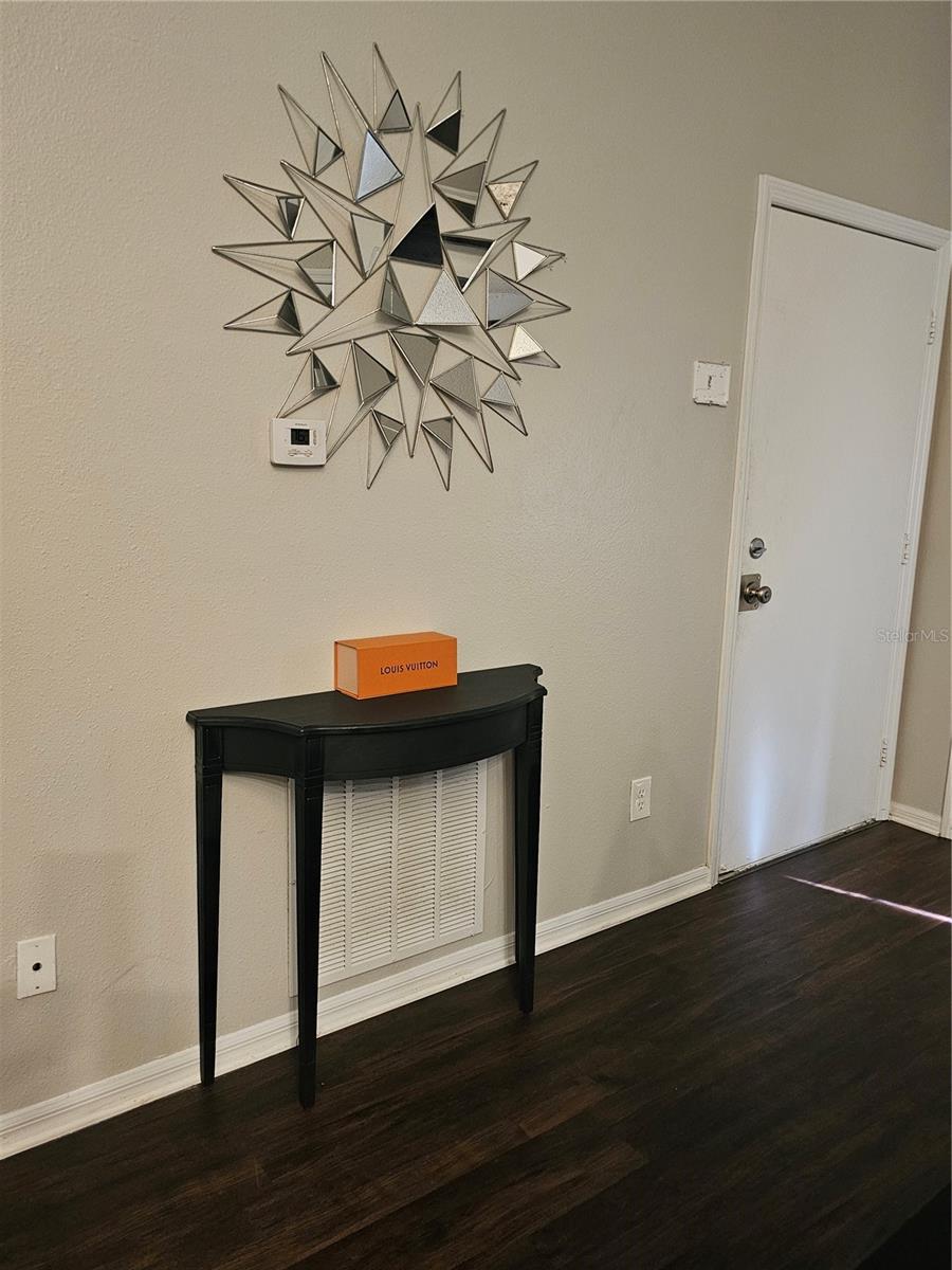 5249 YAUPON ST — photo 3