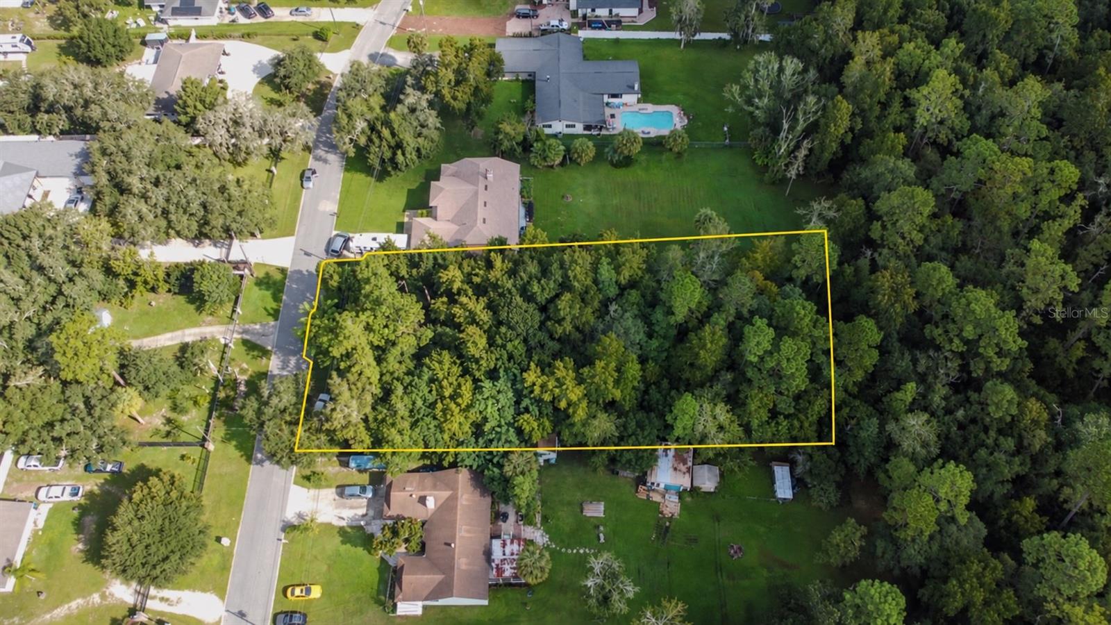 2037 CORBETT RD — photo 3