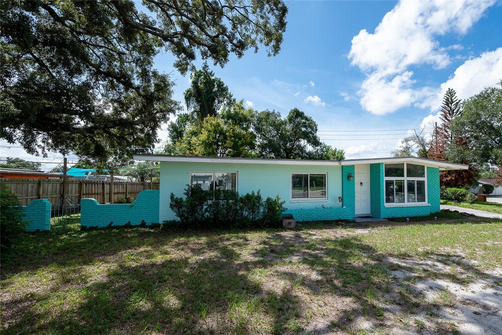 3000 CHELSEA ST — photo 2