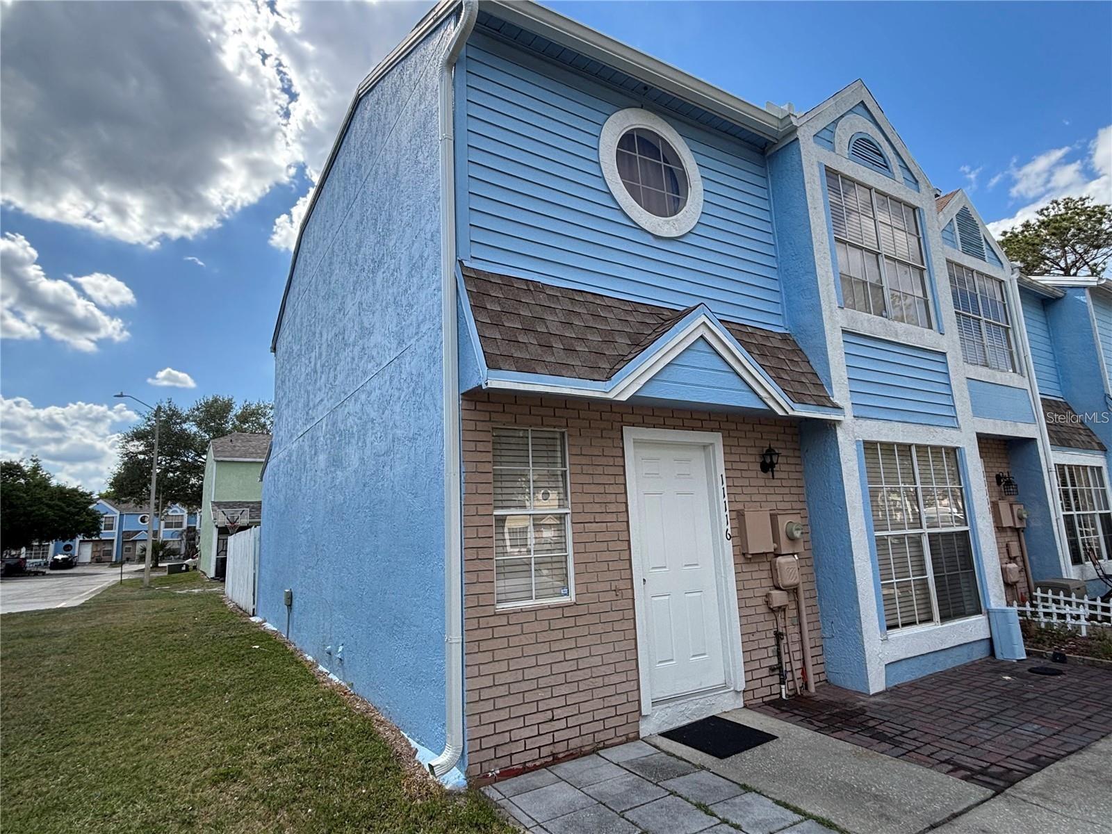 11116 ALDERLY COMMONS CT — photo 3