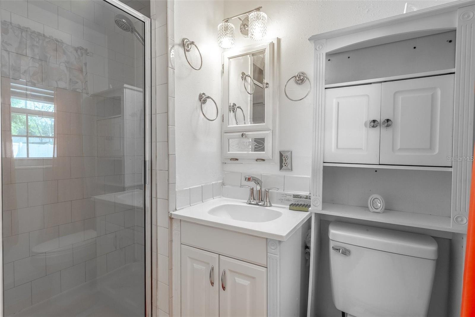 3226 KELVINGTON DR — photo 4