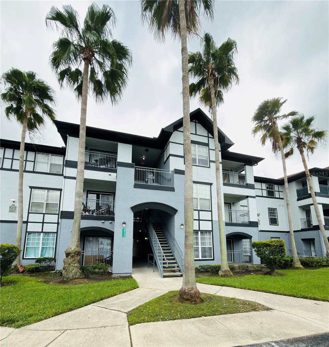 3712 CASTLE PINES LN #4122