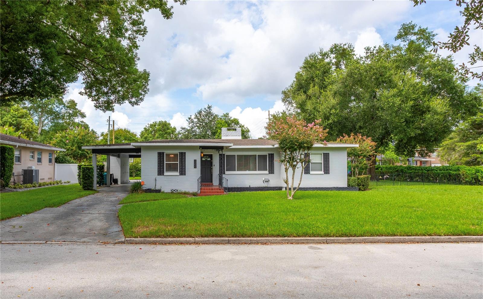 1200 AUSTIN RD — photo 2