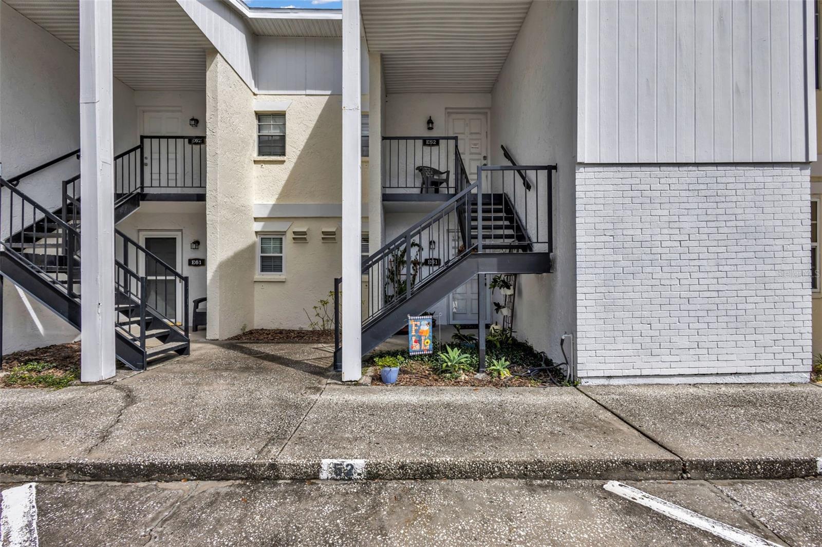3811 N OAK DR #E51 — photo 2