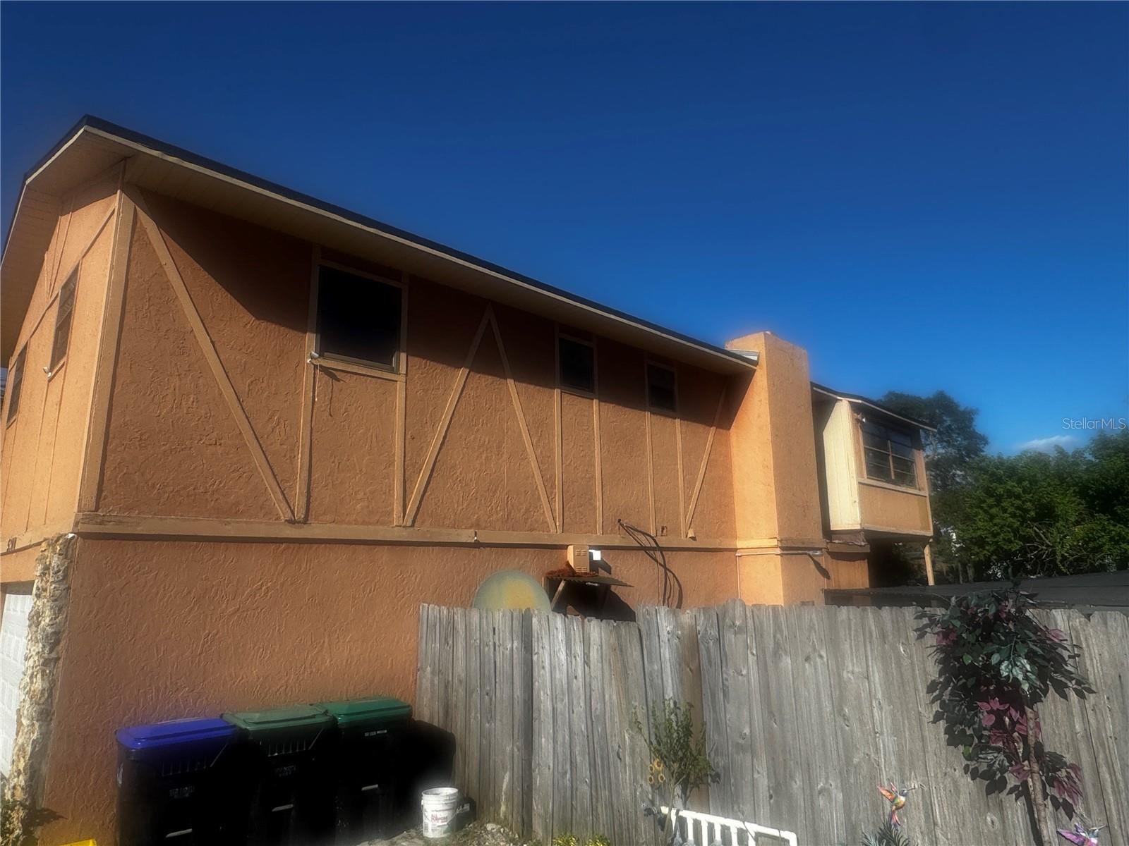 5300 FERNHILL CT — photo 3