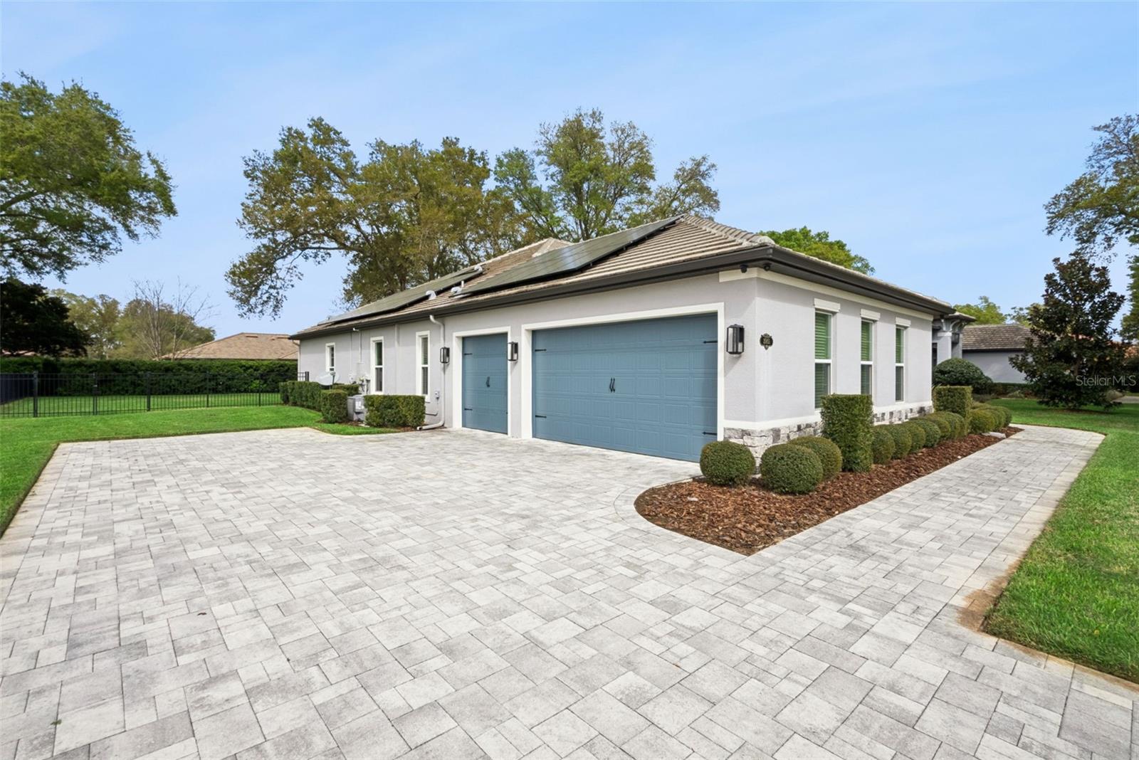 25855 CROSSINGS BLUFF LN — photo 2