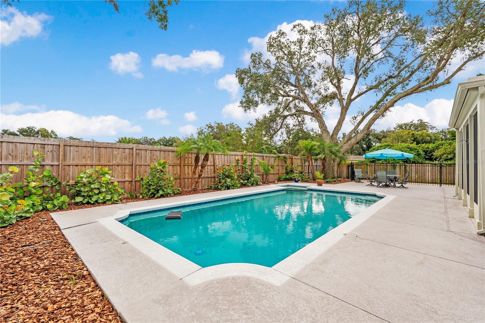 4417 TIDEWATER DR — photo 2