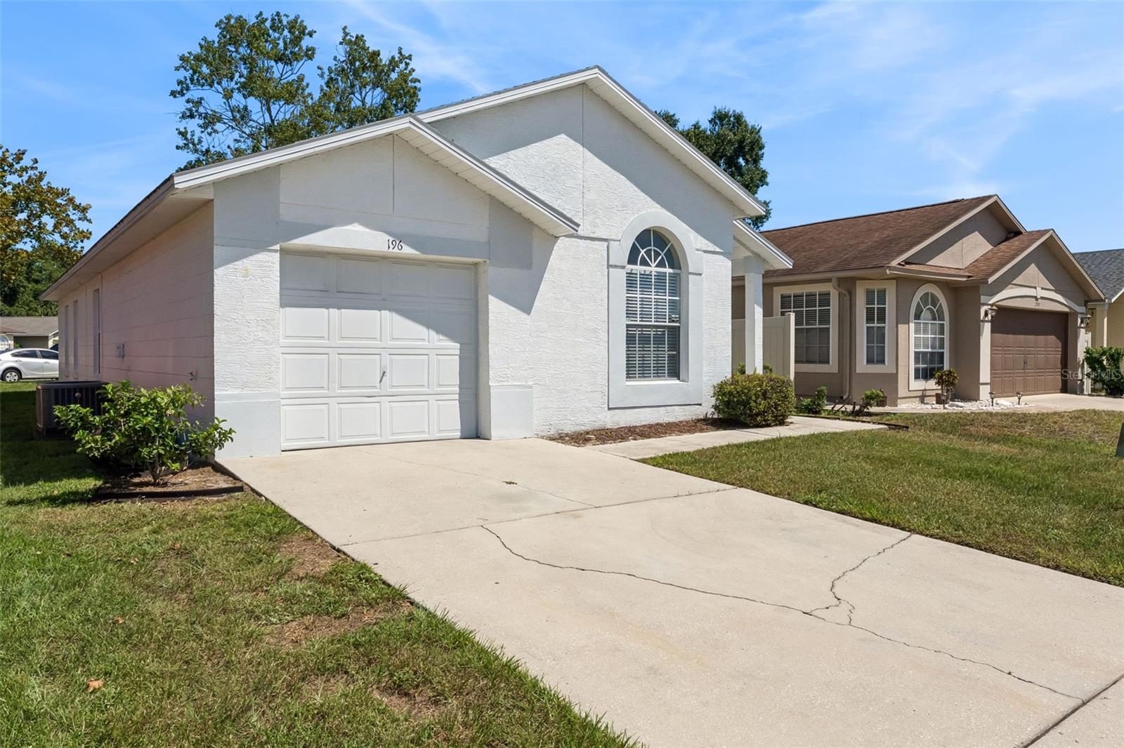 196 BURNSED PL — photo 2