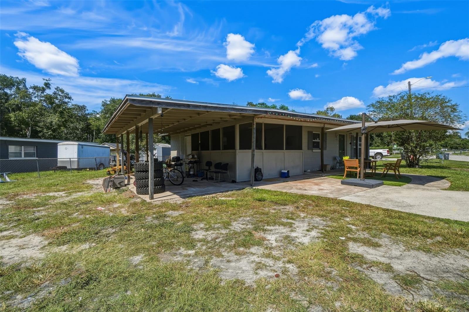 420 S SUNLAND DR — photo 2