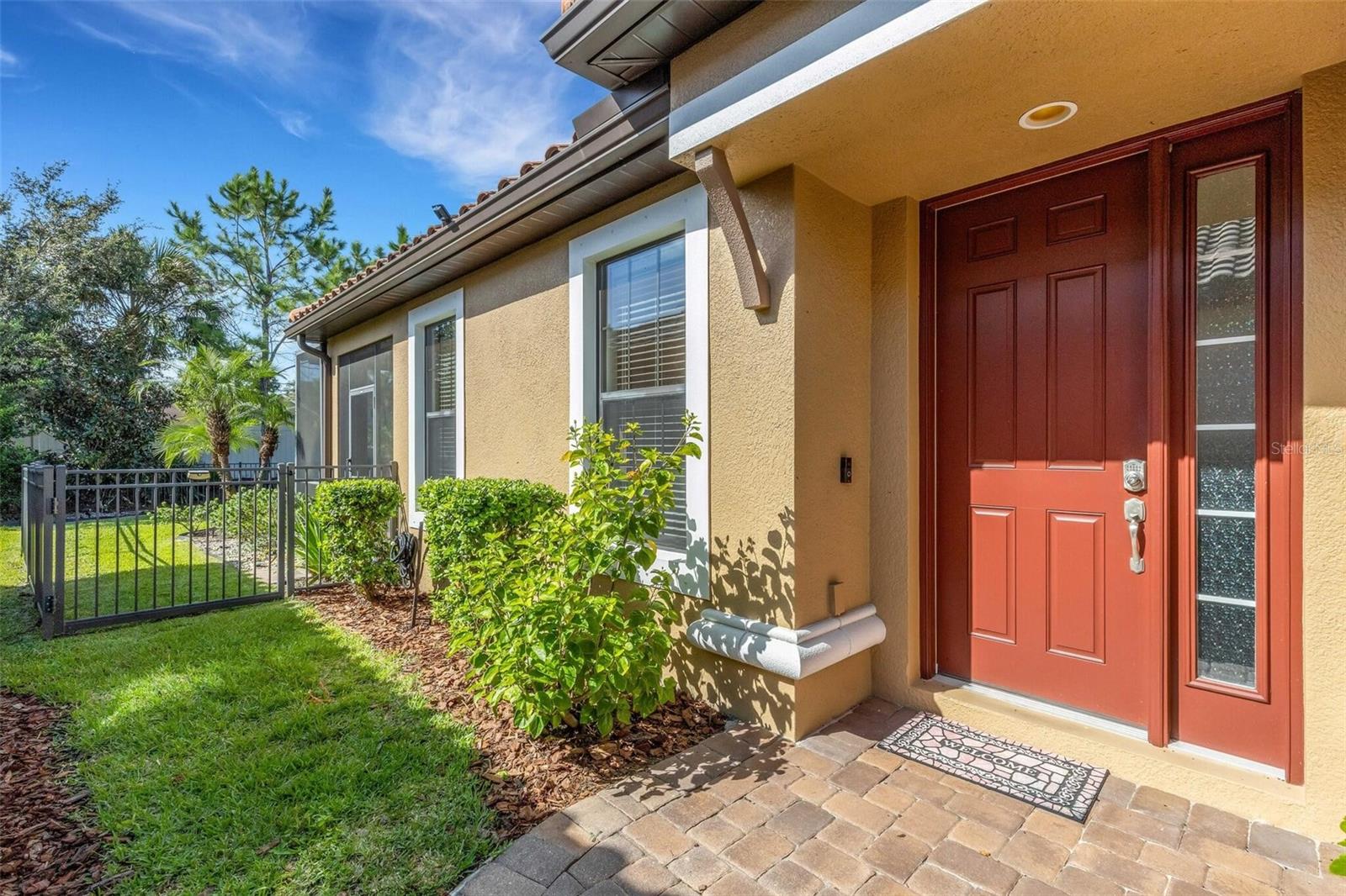 8413 ALBERATA VISTA DR — photo 2