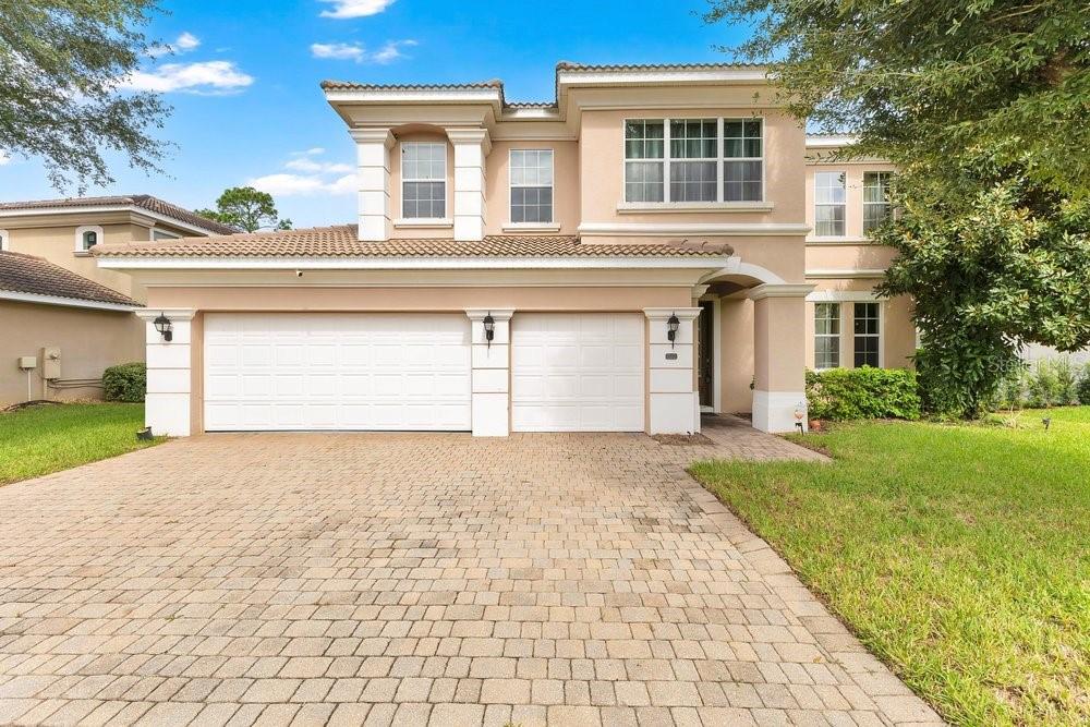 532 CRESTWICK CT