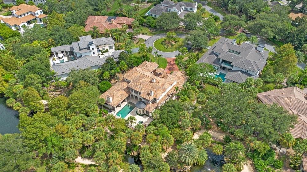 4906 AVIVA GARDEN CT — photo 2