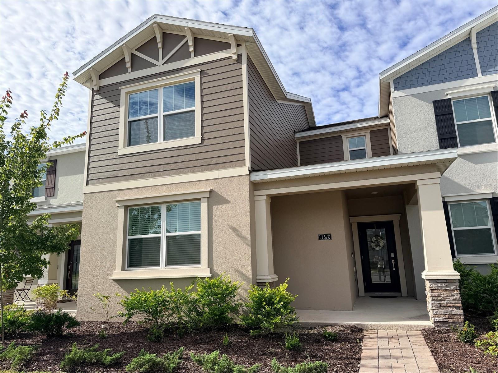 11670 BOLDFACE DR — photo 2
