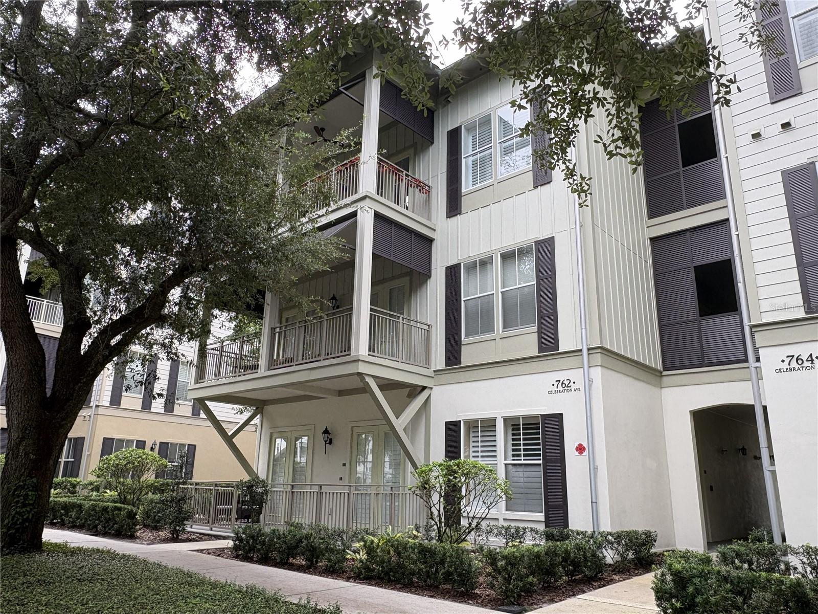 762 CELEBRATION AVE #2201