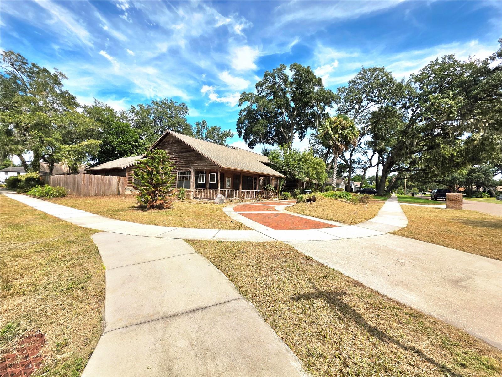 4231 TALL TREE DR — photo 3