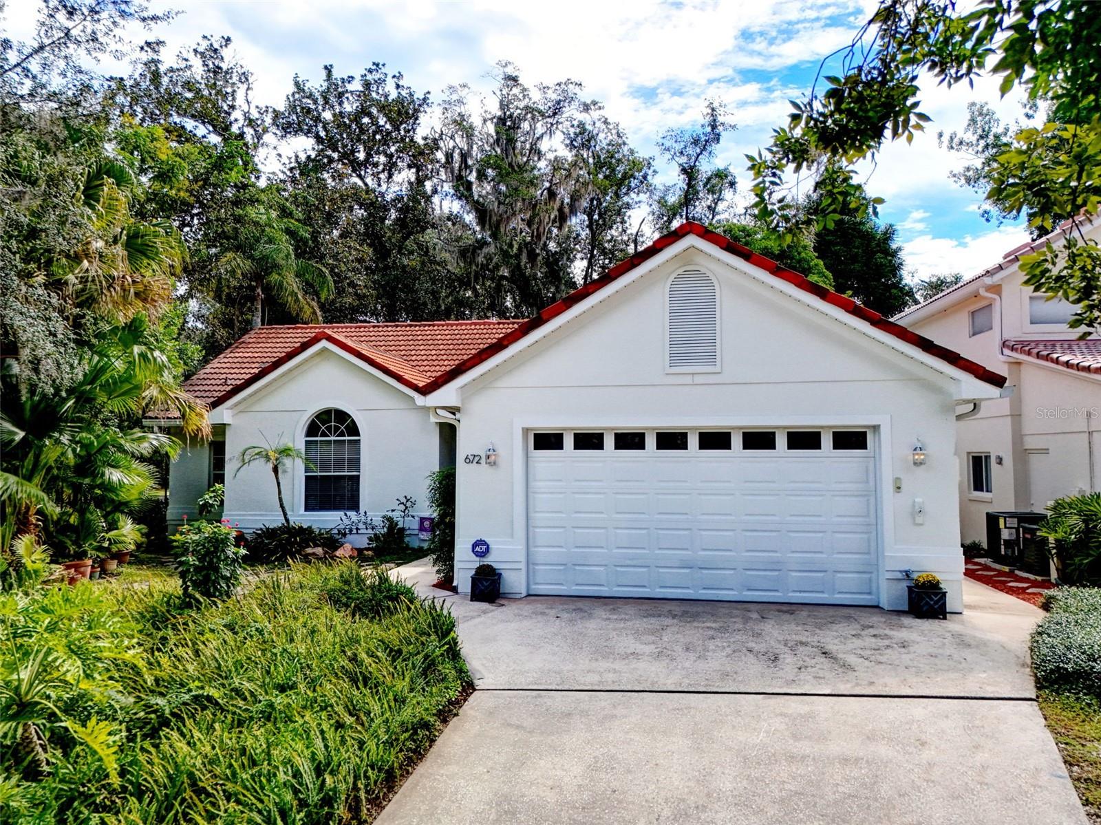 672 NIGHTHAWK CIR — photo 2