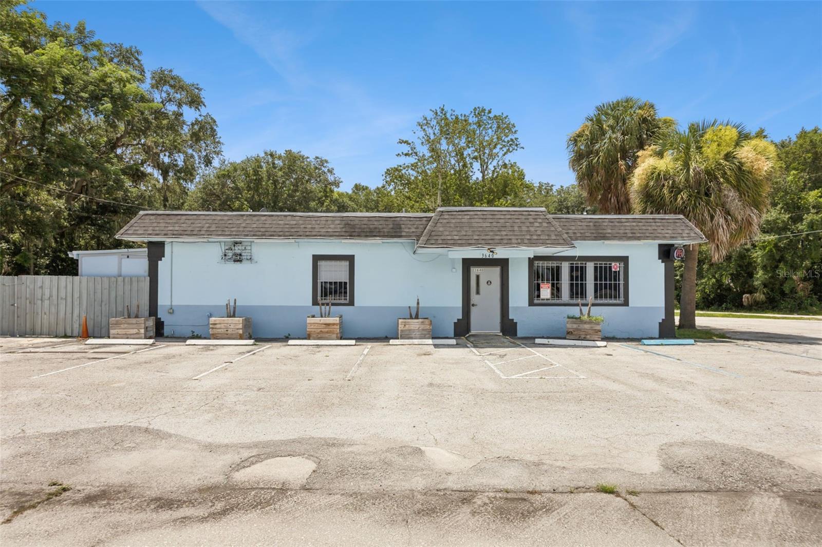 3640 SANFORD AVE
