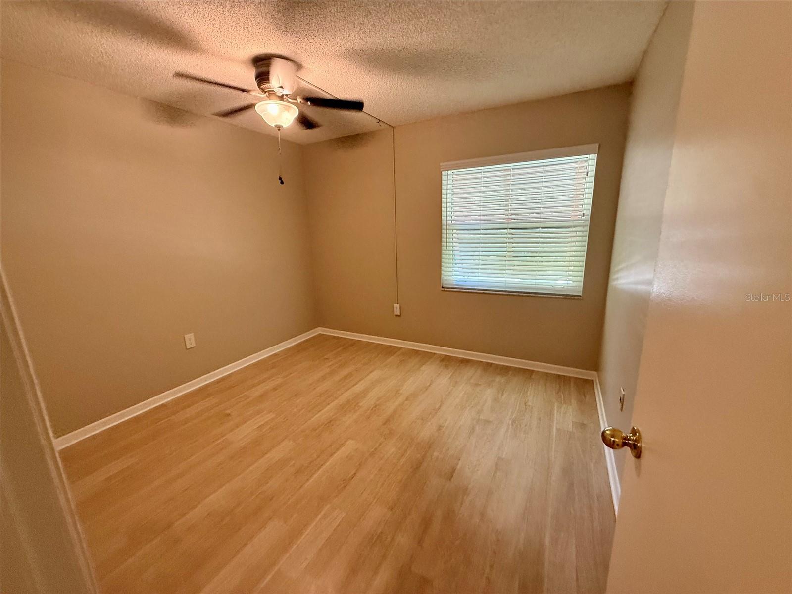 100 SWEETGUM WOODS CT #4A — photo 11