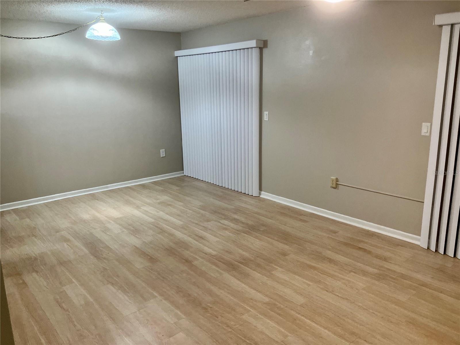 100 SWEETGUM WOODS CT #4A — photo 6