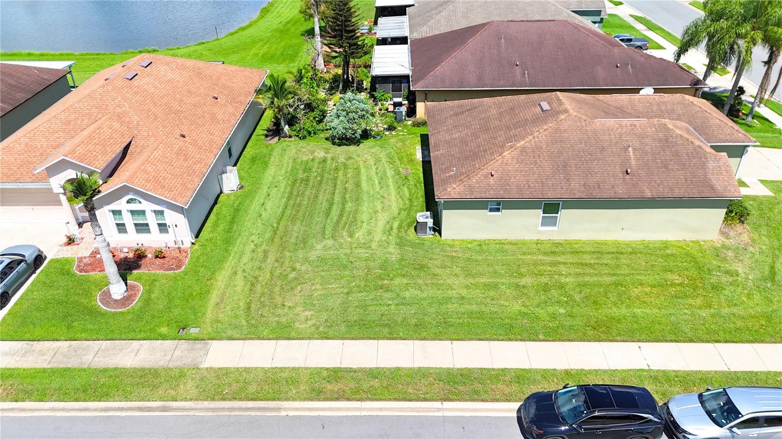 247 FAIRFIELD DR — photo 2