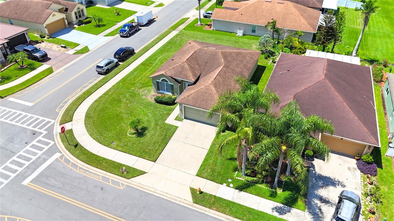 247 FAIRFIELD DR — photo 3