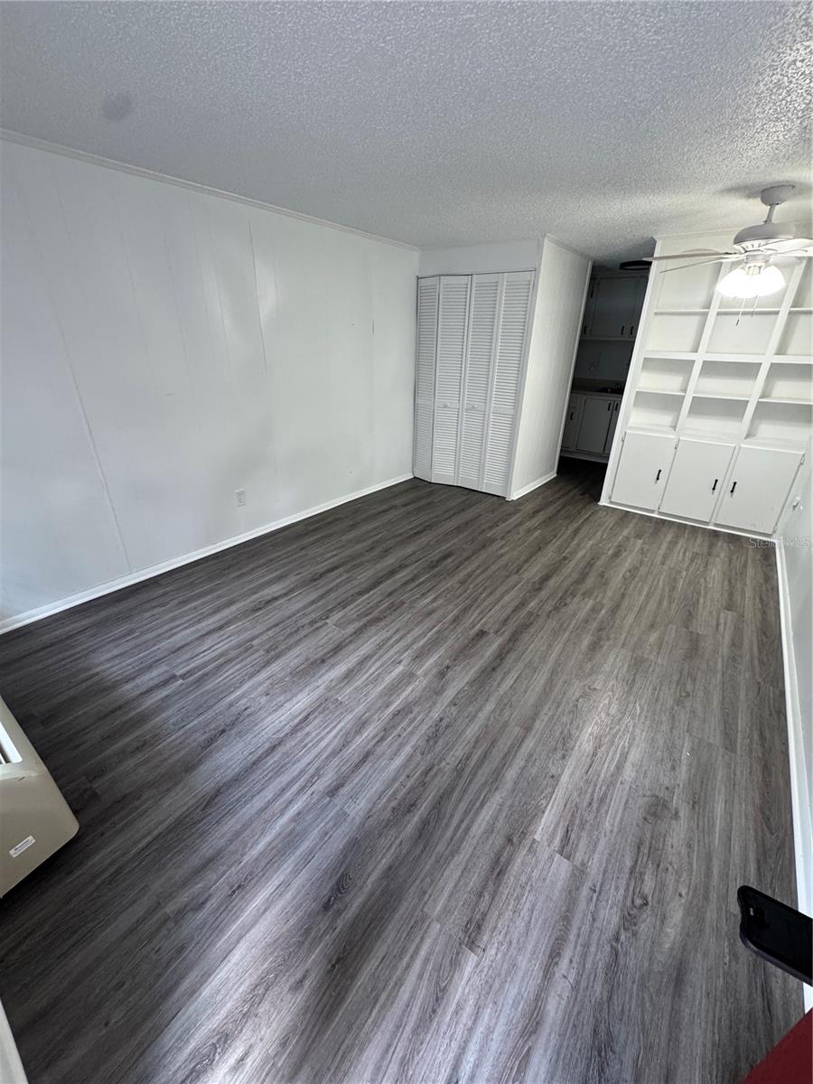 420-420 MILLS ST #10 — photo 3