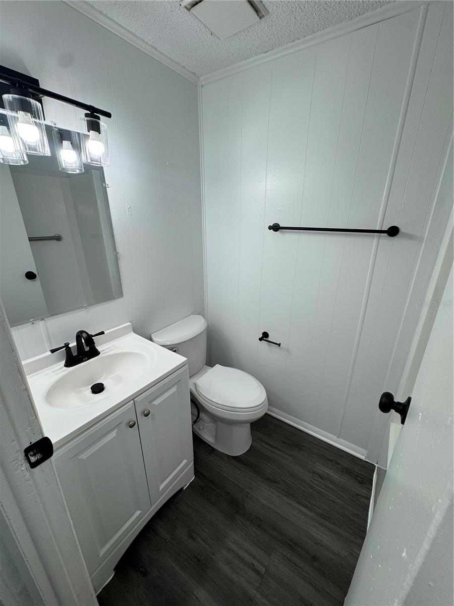 420-420 MILLS ST #10 — photo 6