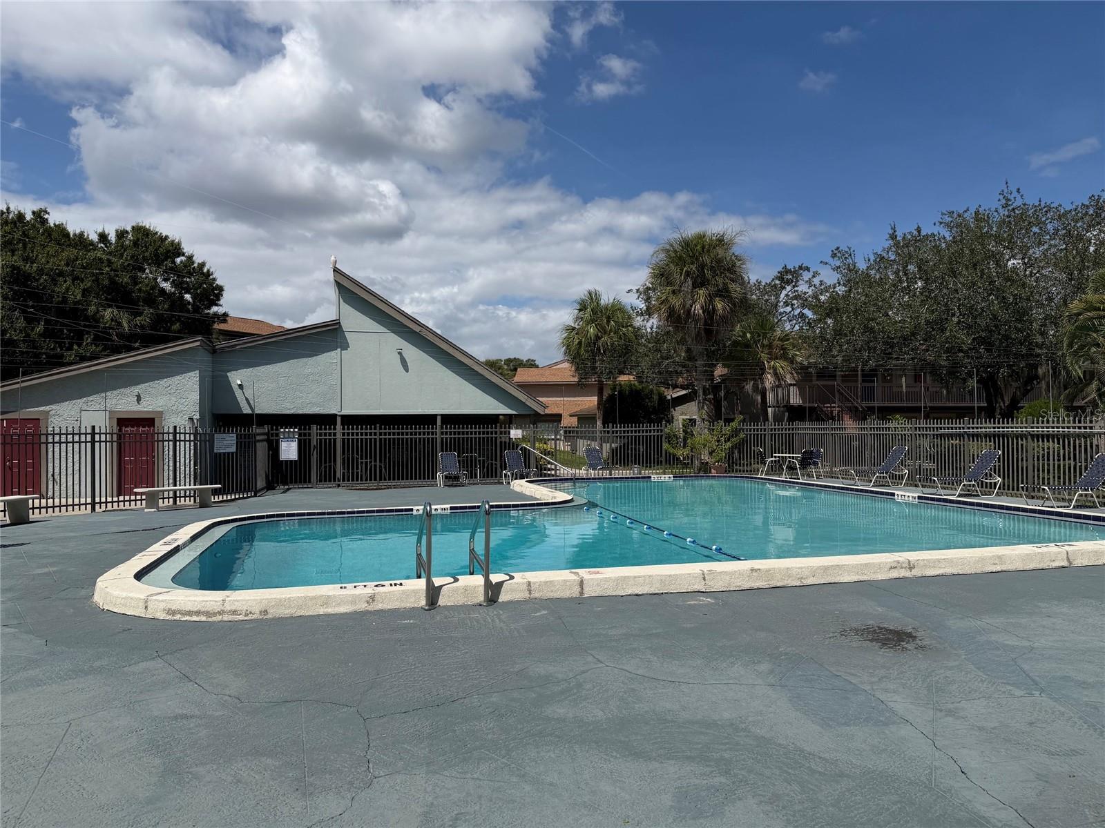 6308 NEWTOWN CIR #8A4 — photo 4