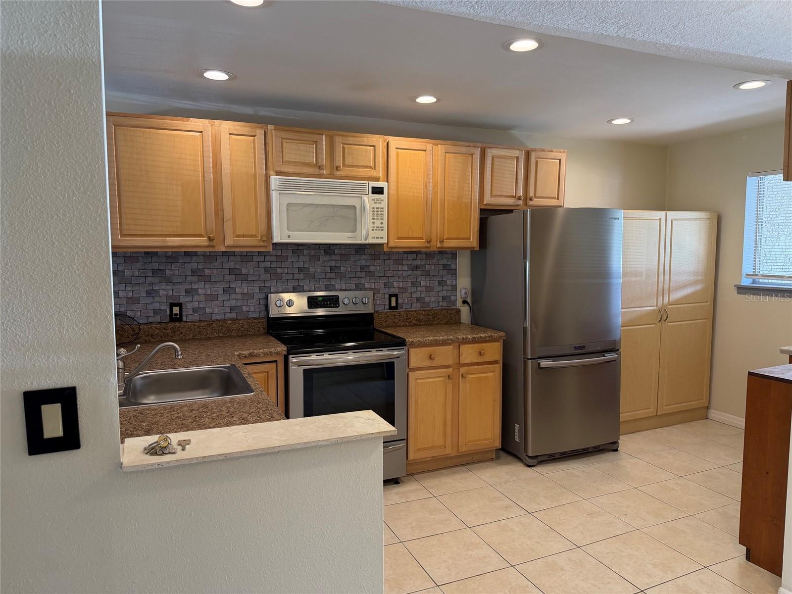 6308 NEWTOWN CIR #8A4 — photo 8