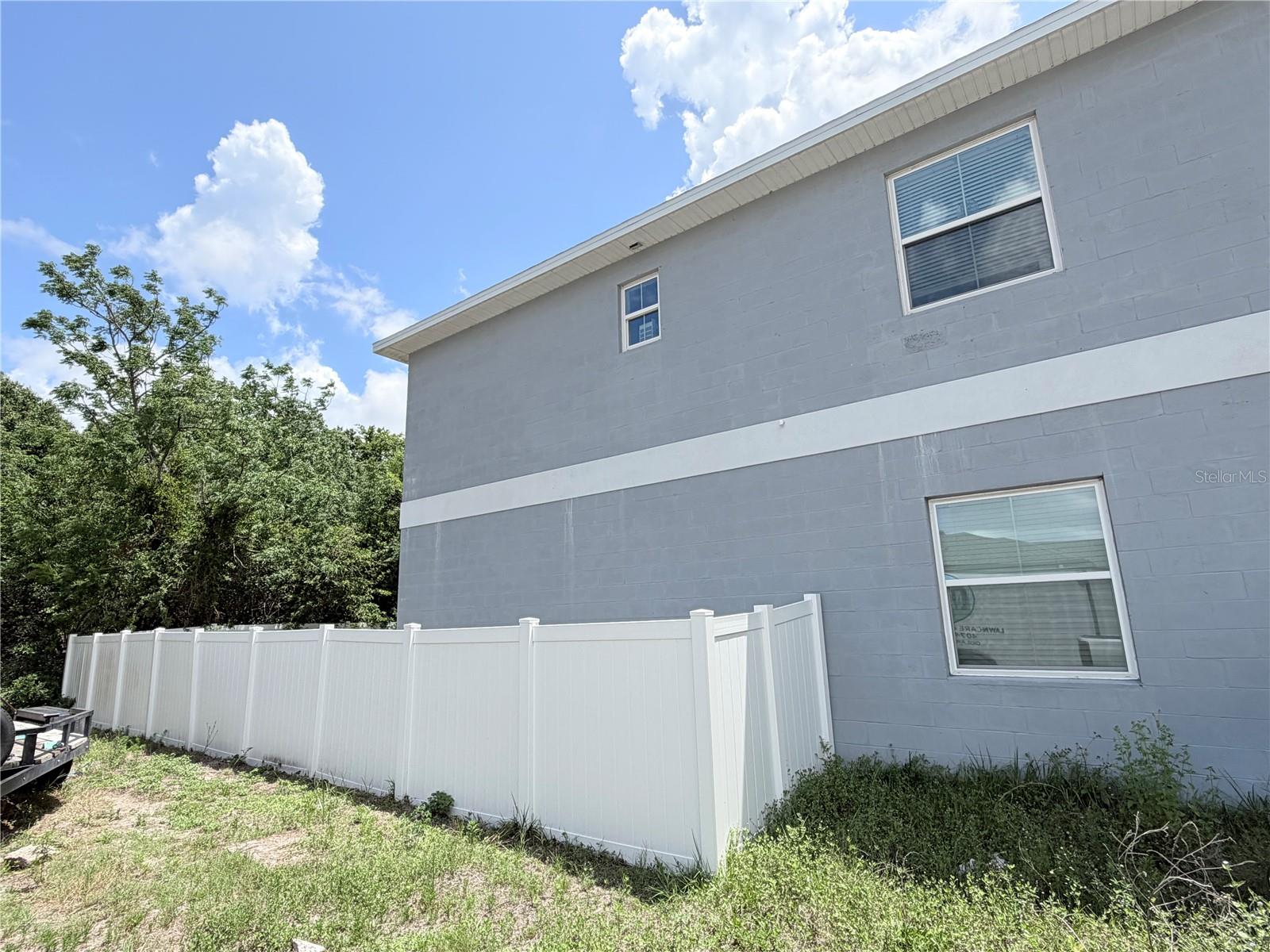 3180 LINCOLN ST — photo 4