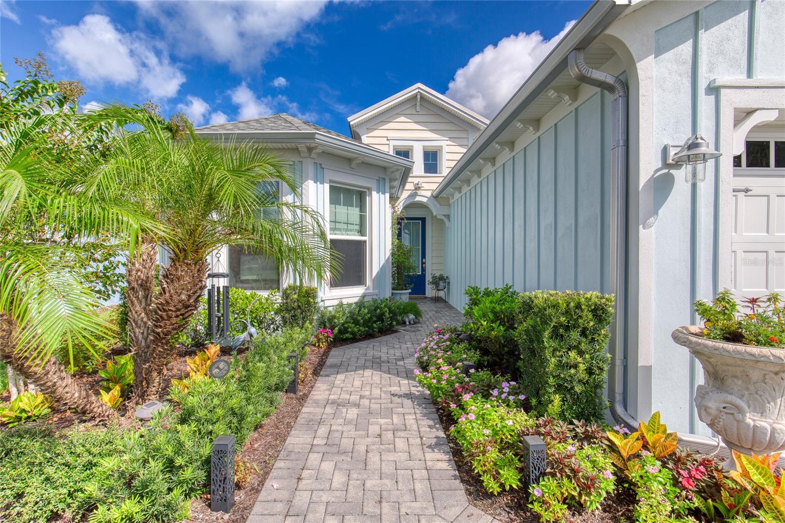 422 CORAL REEF WAY — photo 4